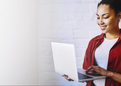 Lady with laptop