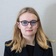 Emma Reid headshot
